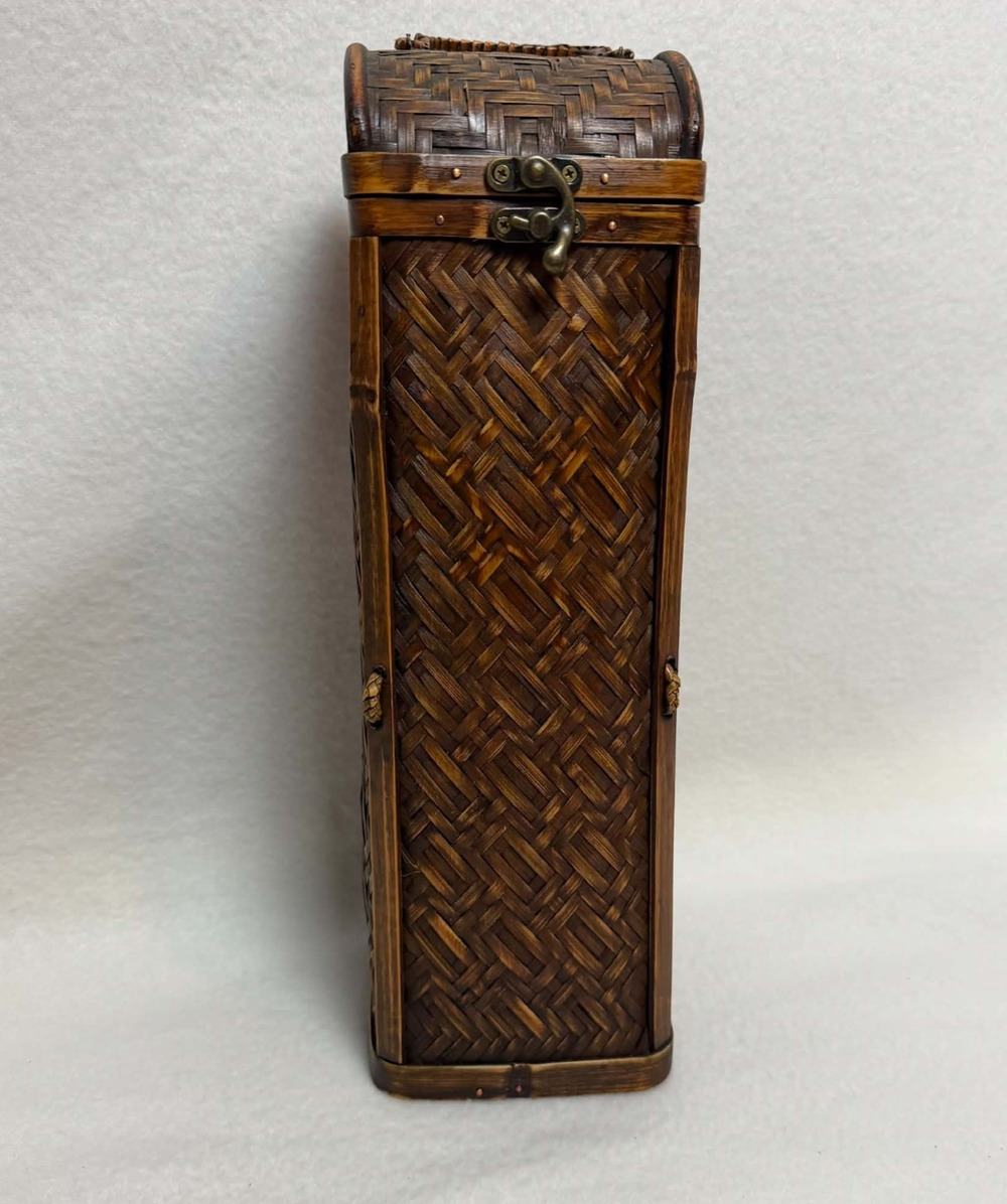 Bamboo Rattan Woven Vintage Wine Liquor Carrier Handle Clasp Farmhouse Boho